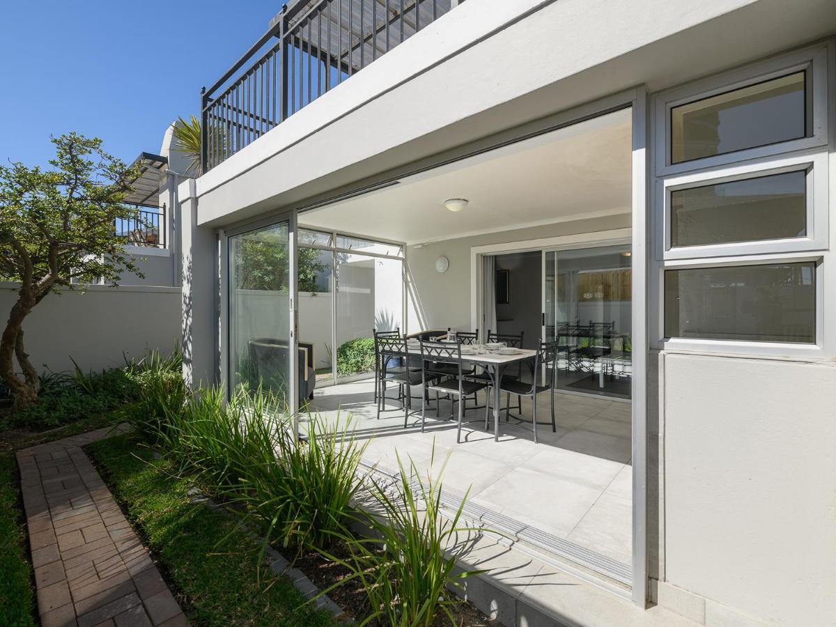 Table View Villas Bloubergstrand Extérieur photo